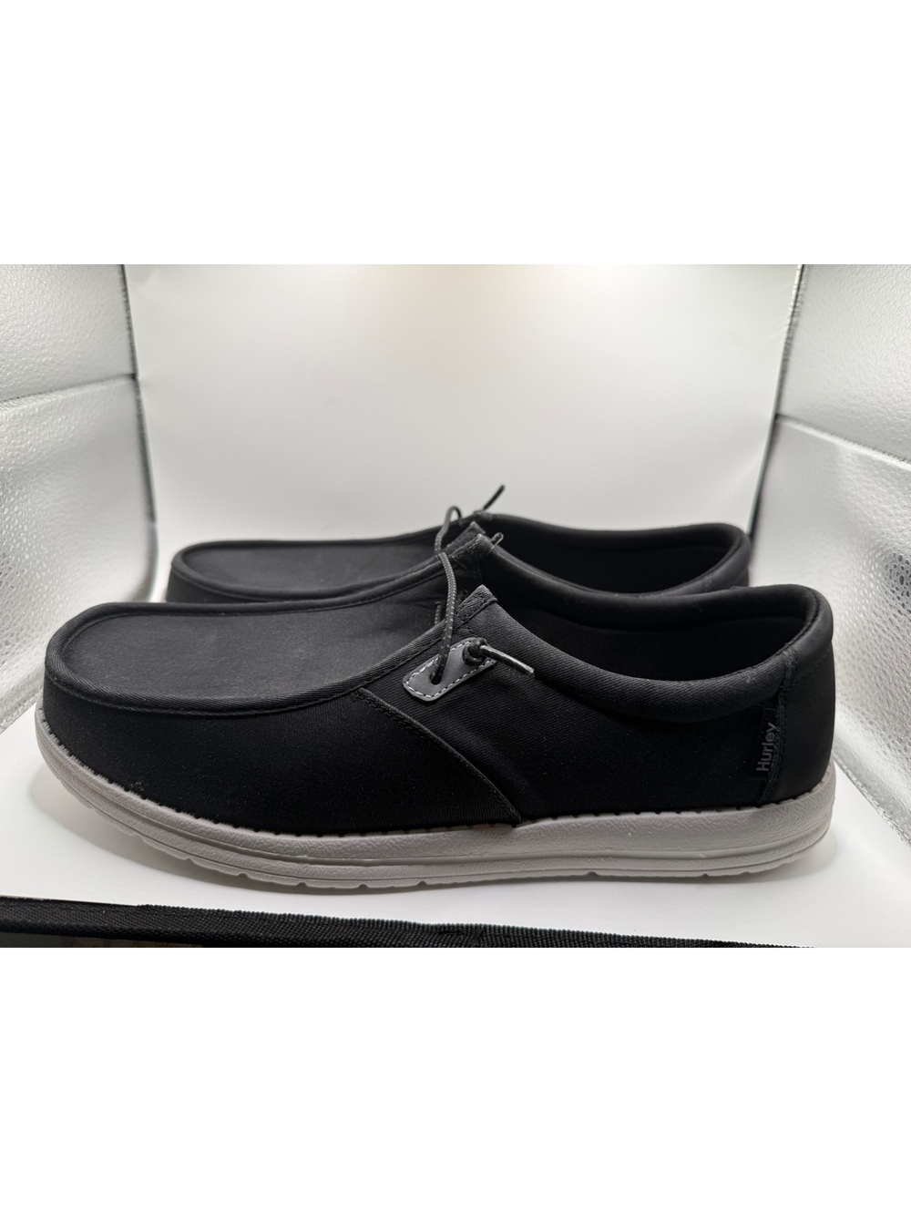 Hurley Nesota Men’s 13 in Black Slip On
